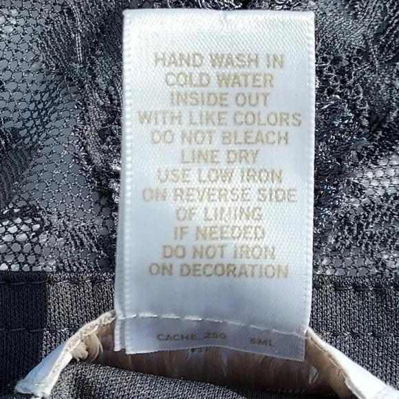 Cache' Gray Sequin Lace Layered V-Neck Sheath Lined Cocktail Dress, Size 8 - Picture 10 of 12